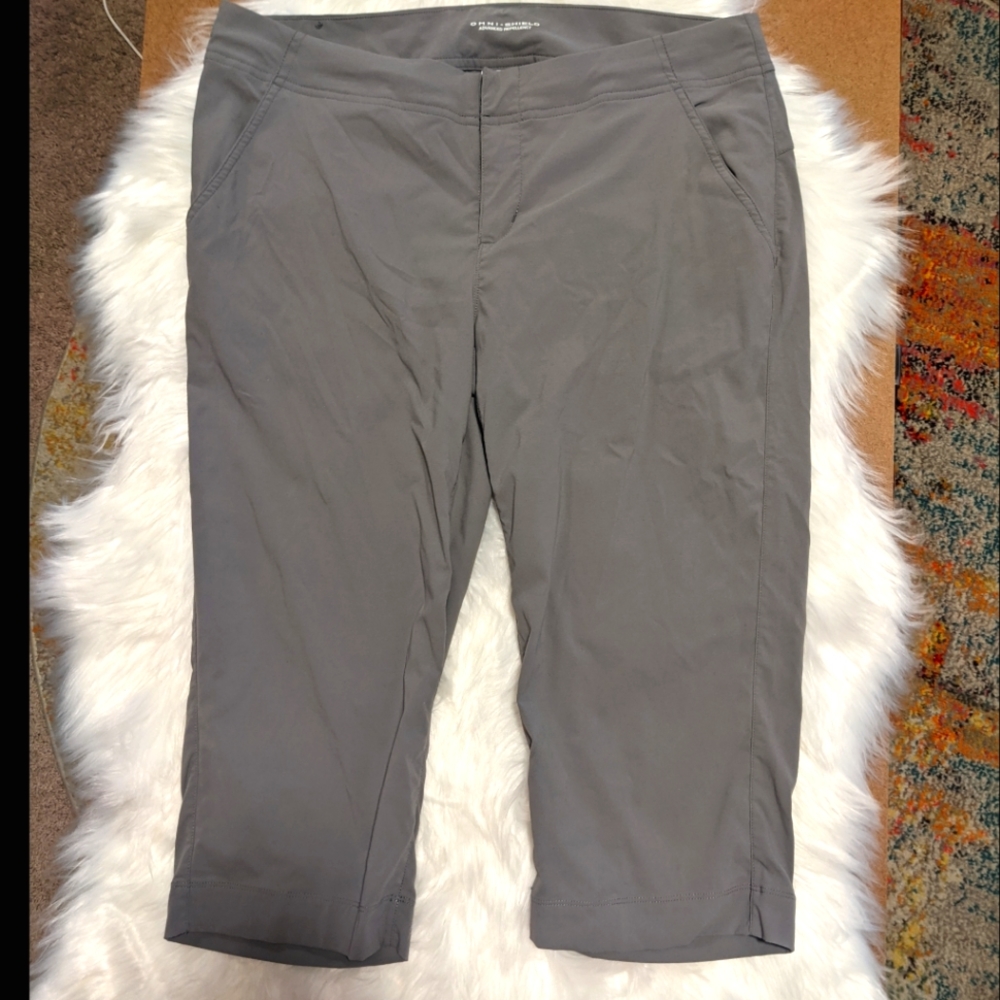 Columbia shorts